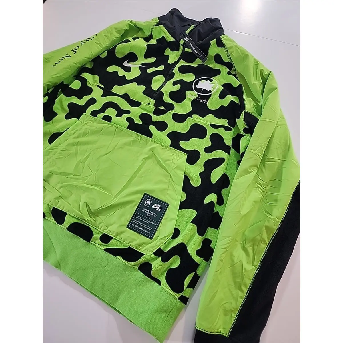 Nike clothing - Nike NYC Parks - NYC Parks - CU1394-302 - Green 1