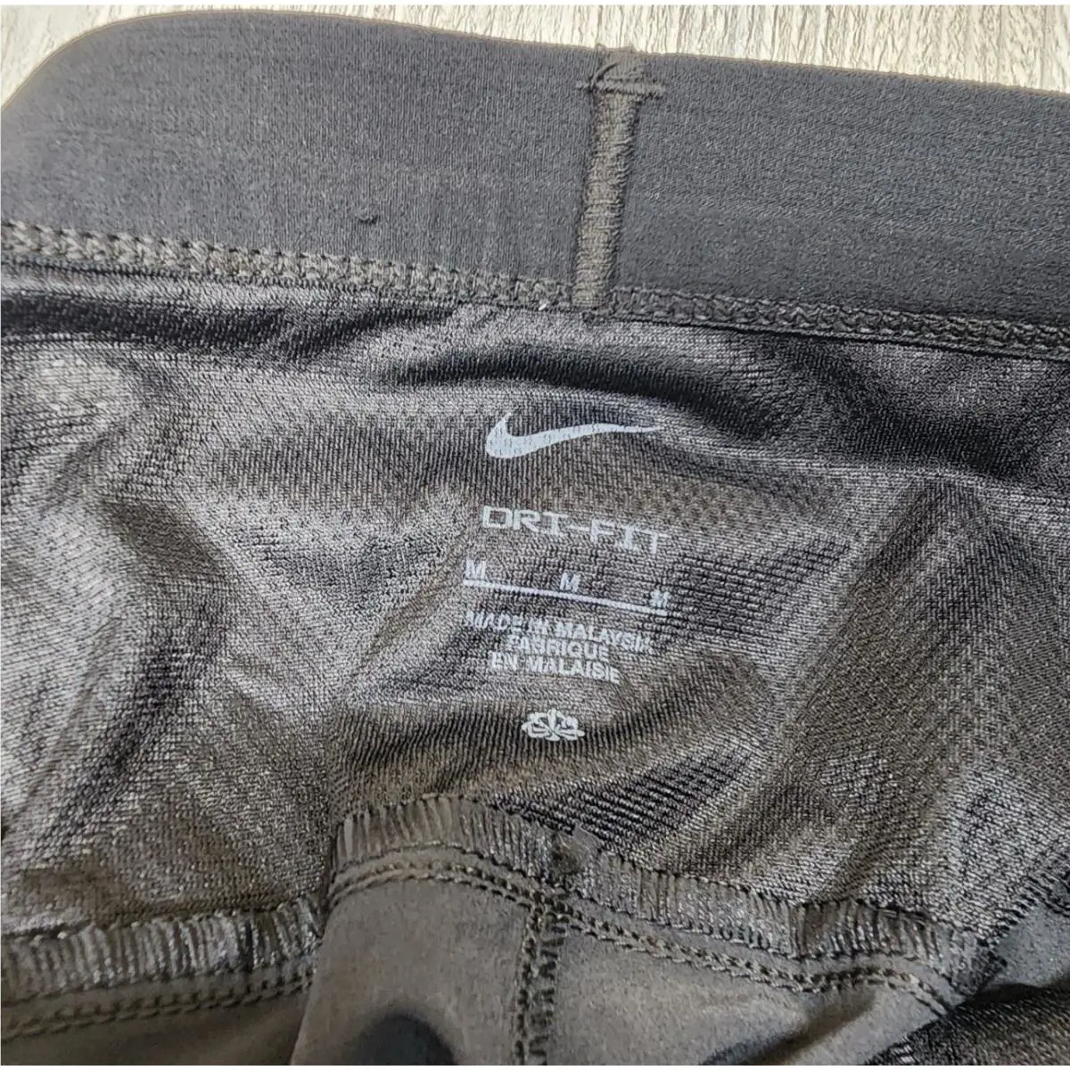 Nike clothing - Nike Trail Dawn Range - Trail Dawn Range - HJ3576010 - Black (UPC: 0197859495245) 9