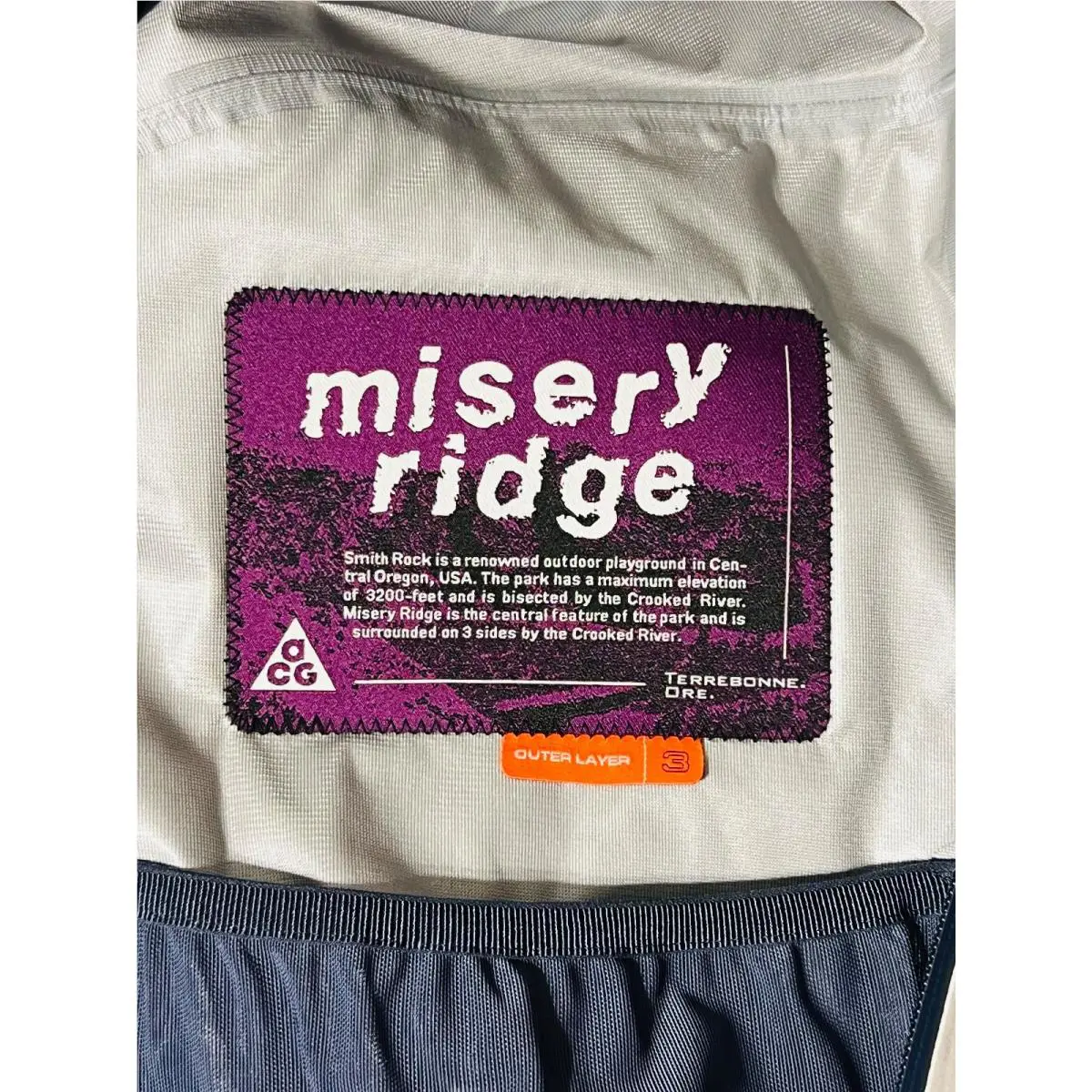Nike clothing - Nike ACG Storm-Fit ADV GORE TEX Jacket - FV8641 030 - Arctic White & Bicoastal (UPC: 197863476872) 6