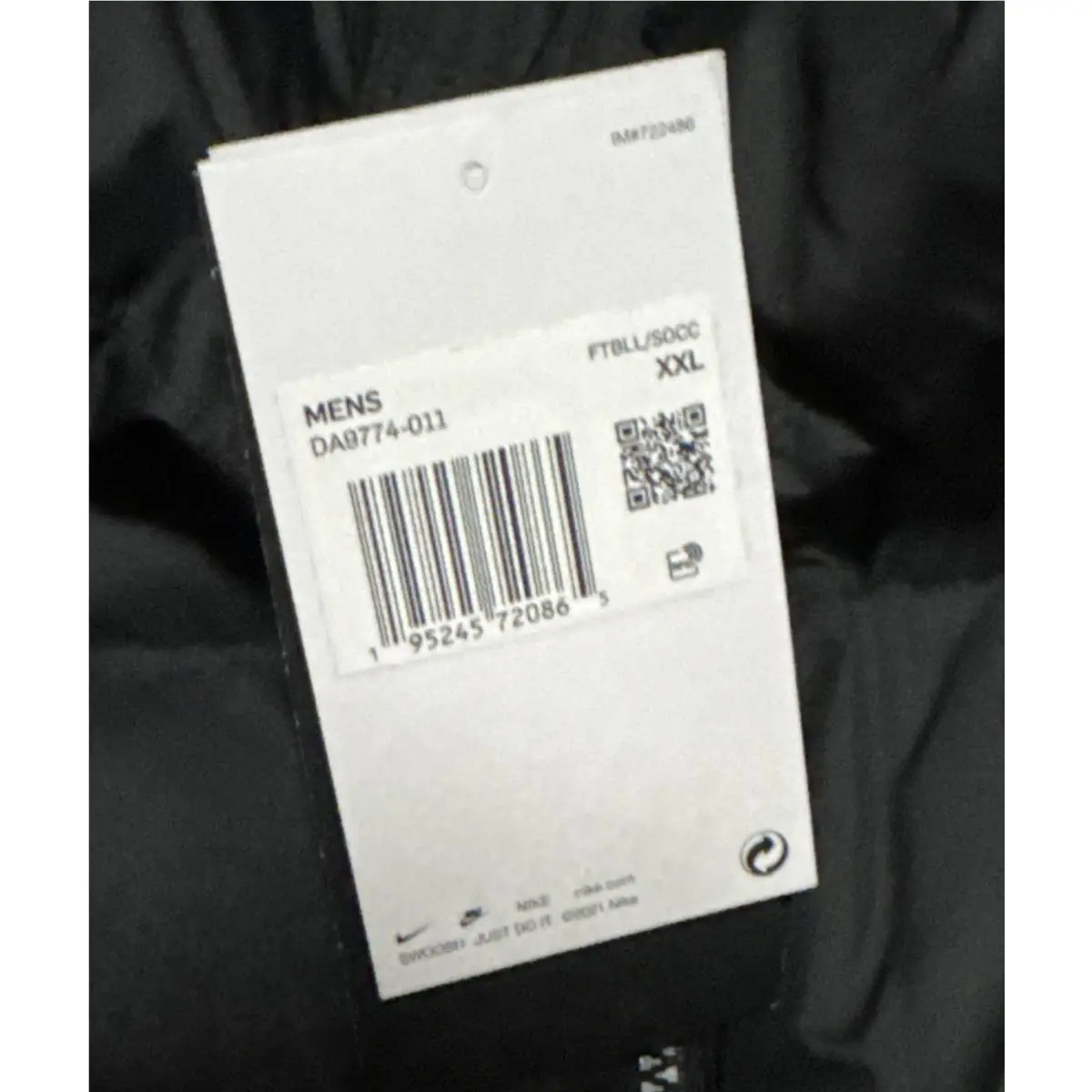 Nike clothing - Nike Liverpool FC Windrunner Down-Fill Vest - DA9774-011 - Black/Green 2