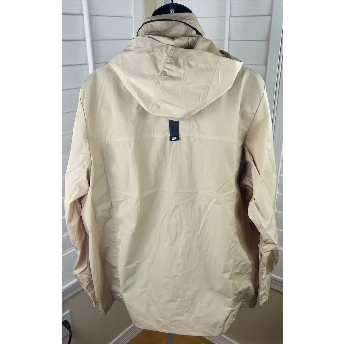 Nike clothing - Sportswear - Sportswear - DC6770-224 - Grain, Black (UPC: 194953009057) 2