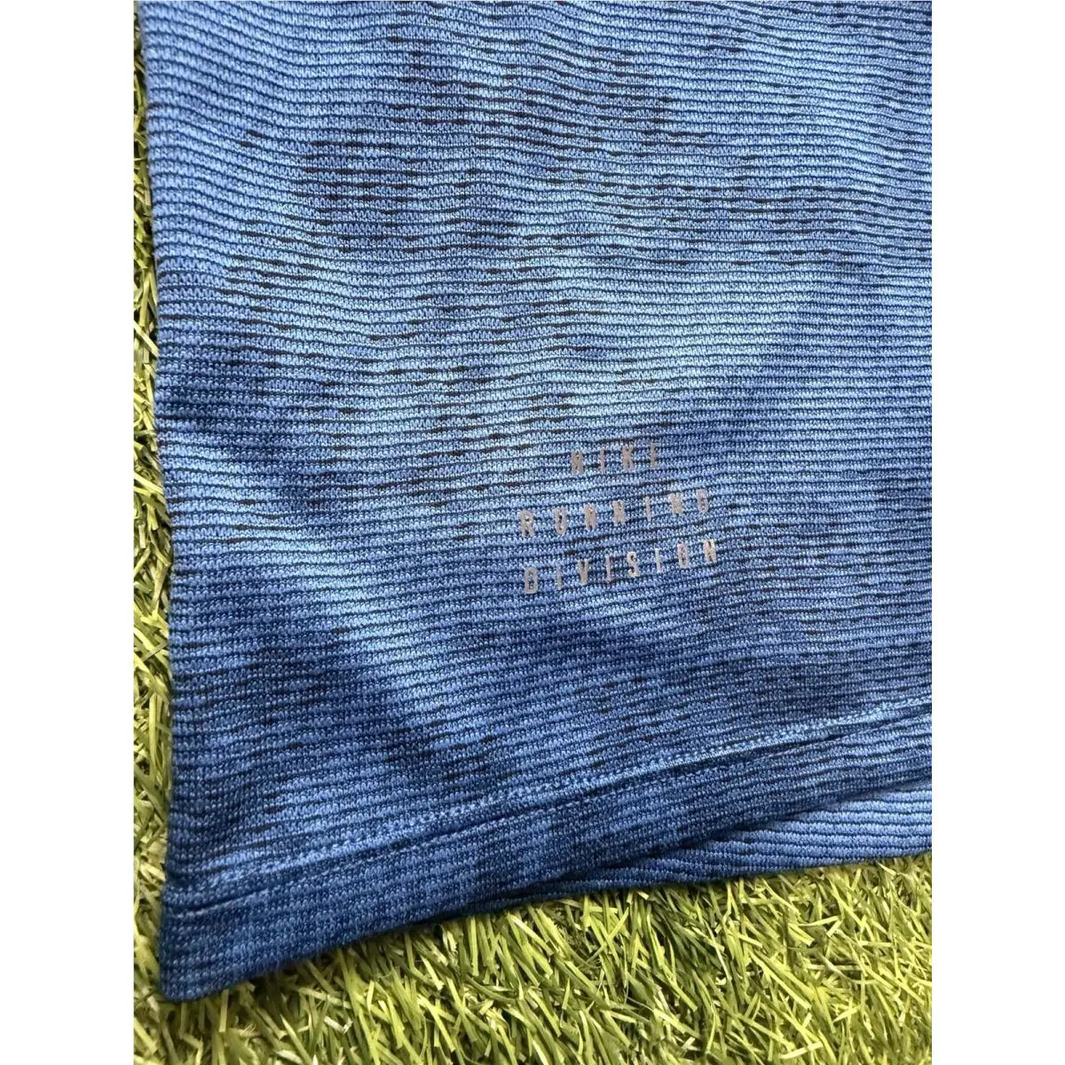 Nike clothing - Nike Running Division Dri-Fit ADV Top - FN3383-476 - Blue 5