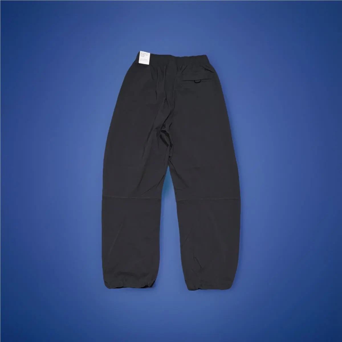 Nike clothing - Anthracite-Black/Green (UPC: 0197600943070) 3