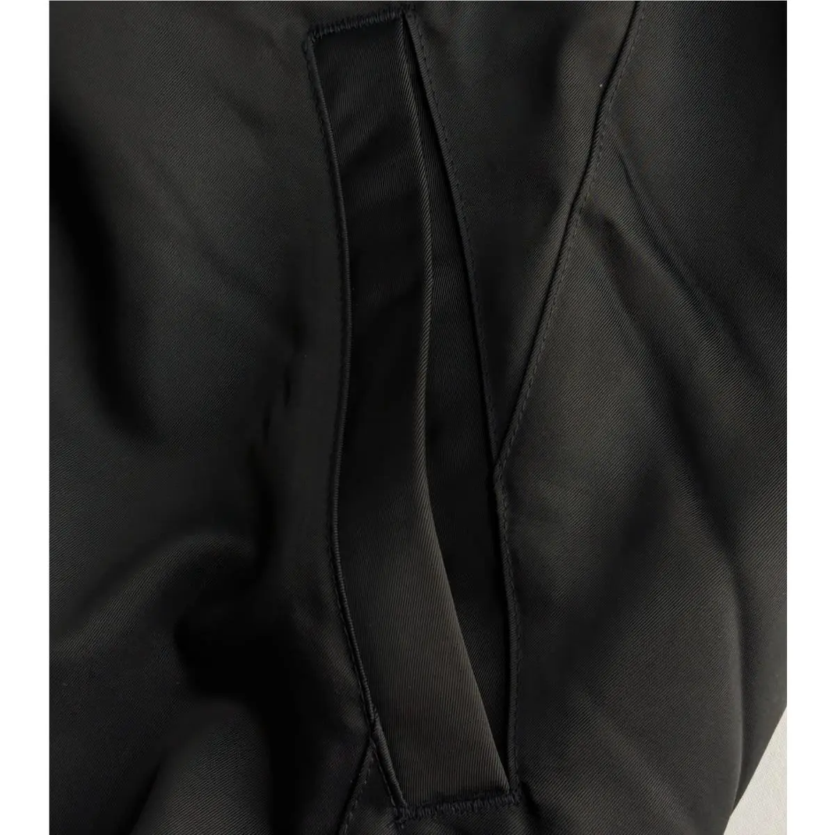 Nike clothing - Nike Therma-FIT - HJ0301-010 - Black, Manufacturer: Black/White (UPC: 197859999200) 3