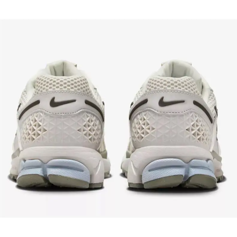 Nike shoes - Nike Zoom Vomero - Zoom Vomero - FZ3653 104 - Men 3