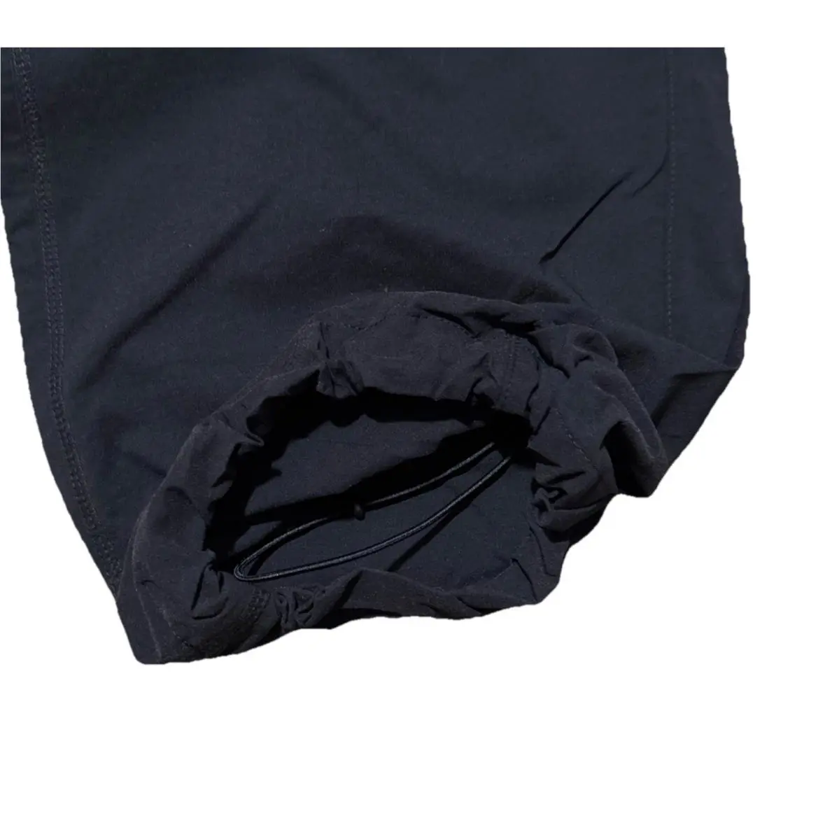 Nike clothing - Black (UPC: 0197599181958) 0