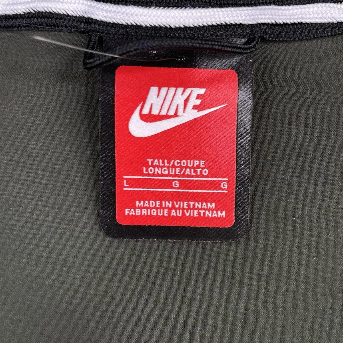 Nike clothing - Nike Dri-Fit - HM7151-355 - Green (UPC: 197859955350) 1