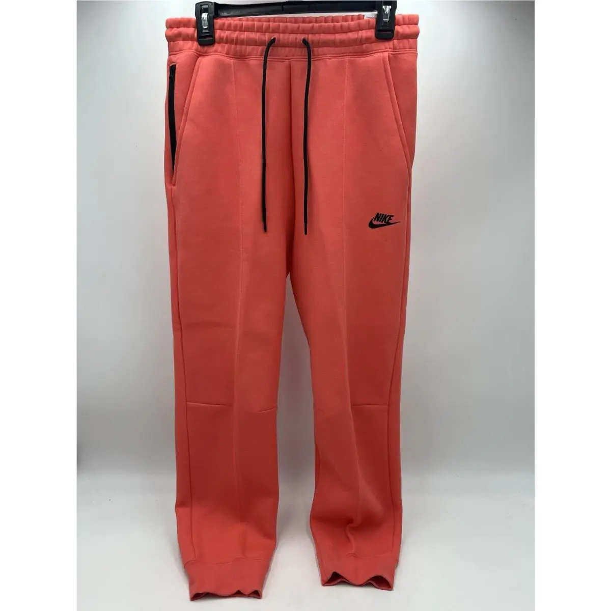 Nike clothing - FB8330-814 - FB8330-814 - Magic Ember/Black 2