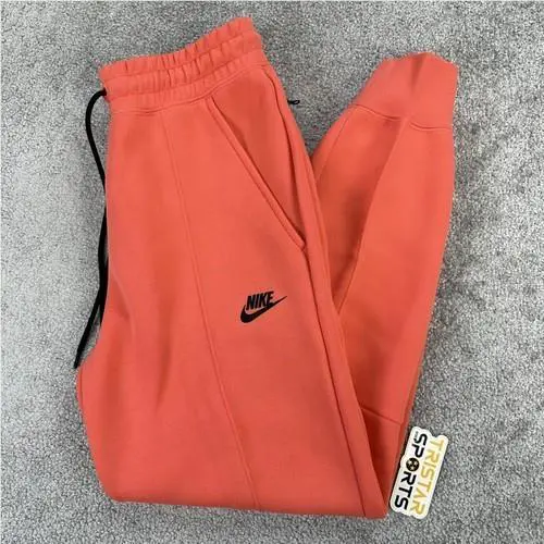 Nike clothing - FB8330-814 - FB8330-814 - Magic Ember/Black 7