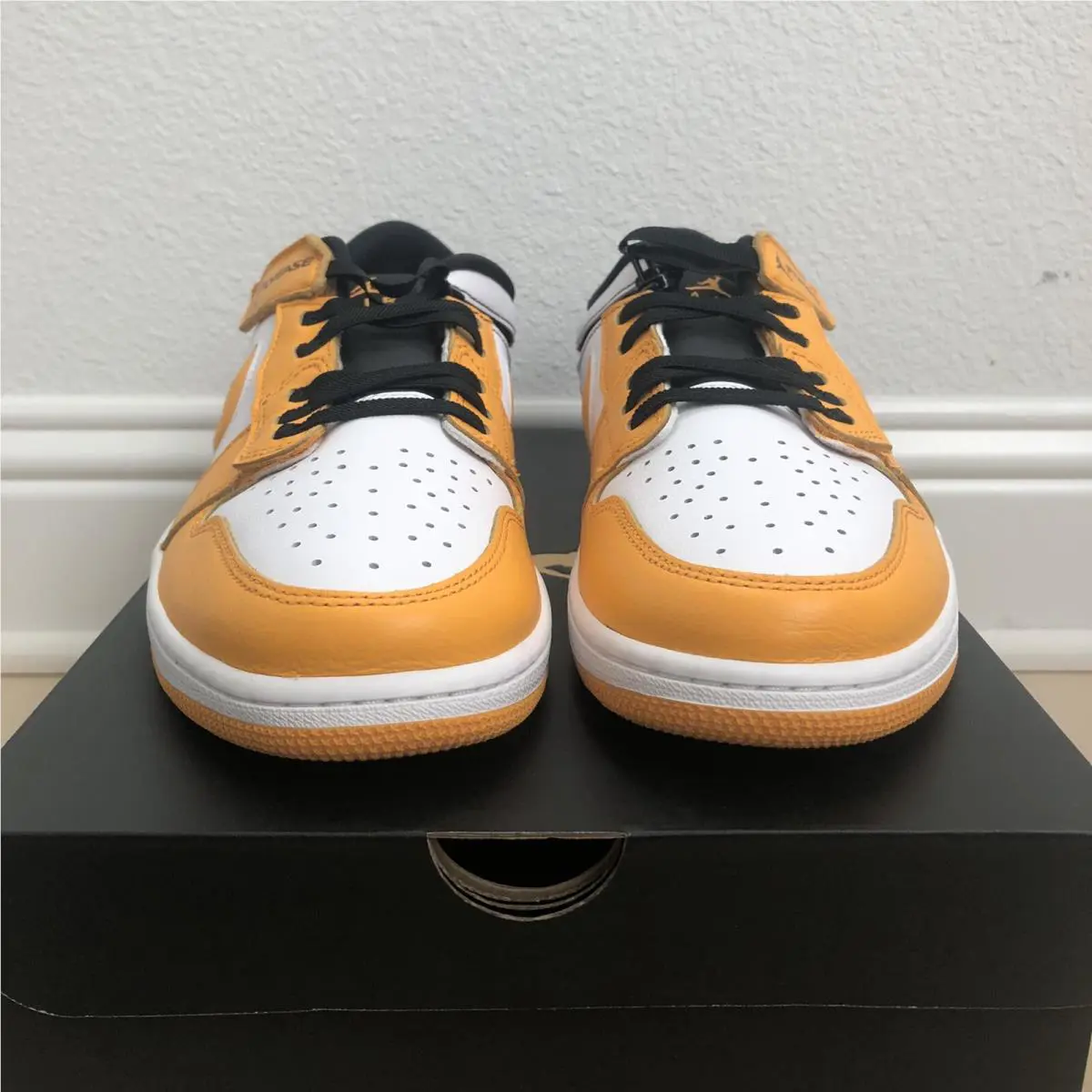 Nike shoes - Air Jordan 1 - Air - DM1206-107 - Multicolor 0