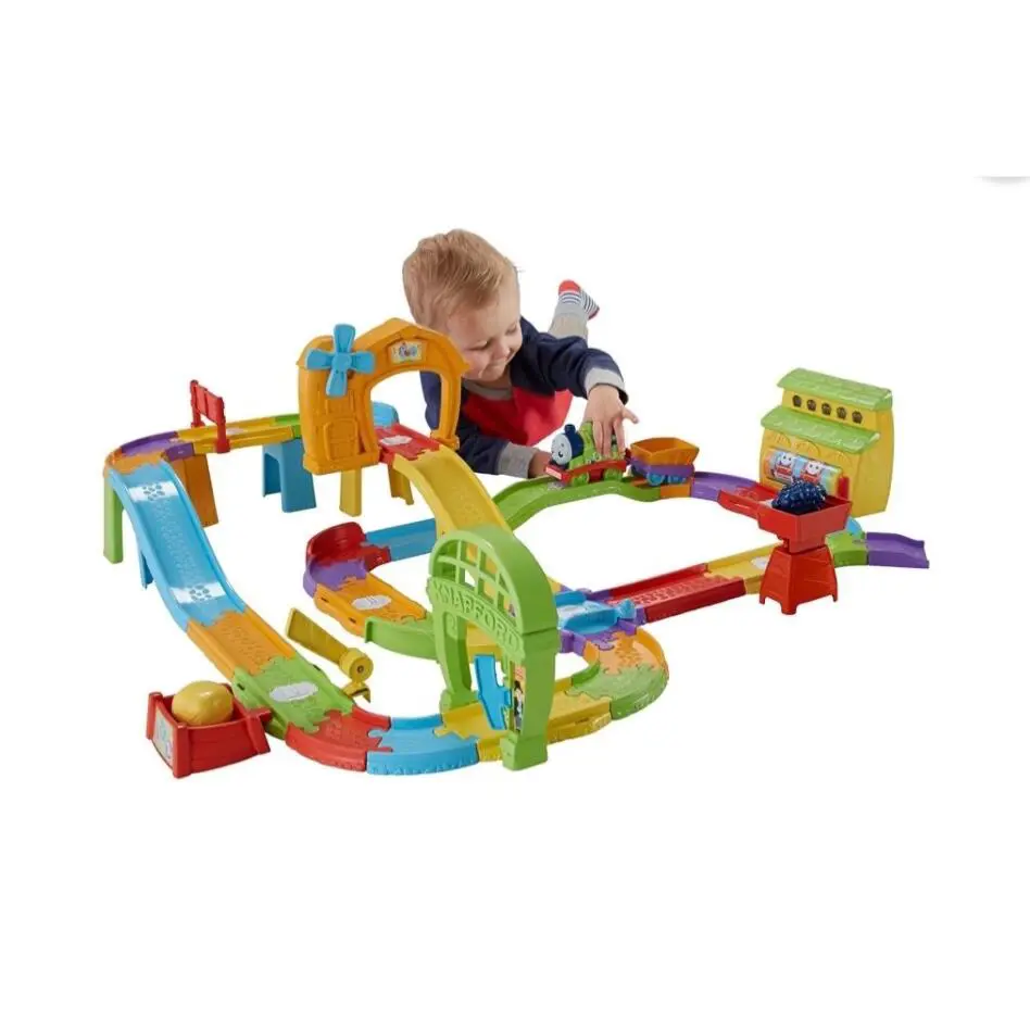 Thomas Railway Pals Destination Discovery Interactive Train Set FPM28