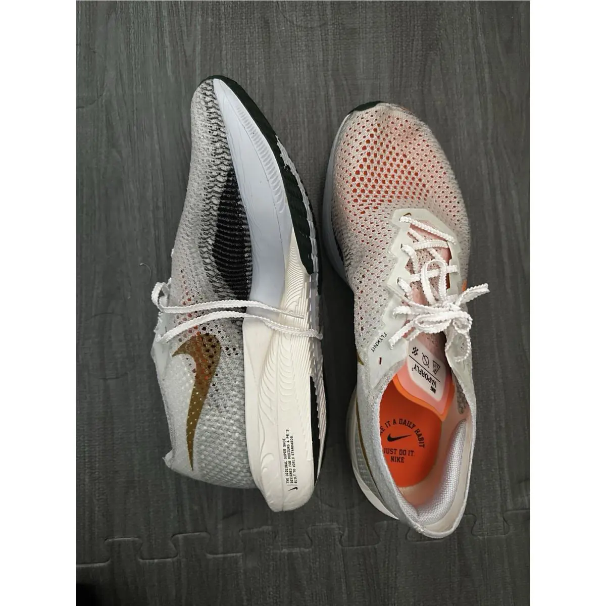 Nike shoes - Nike ZoomX Vaporfly Next% 3 - Fv3634-181 - Ivory 2