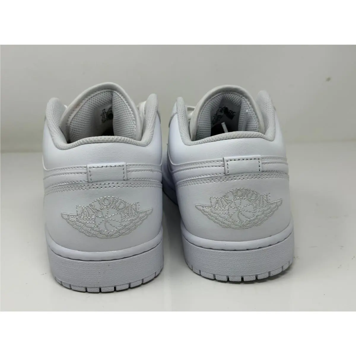 Nike shoes - Air Jordan 1 Mid - Air Mid - 554724 100 - White (UPC: 196149780870) 1