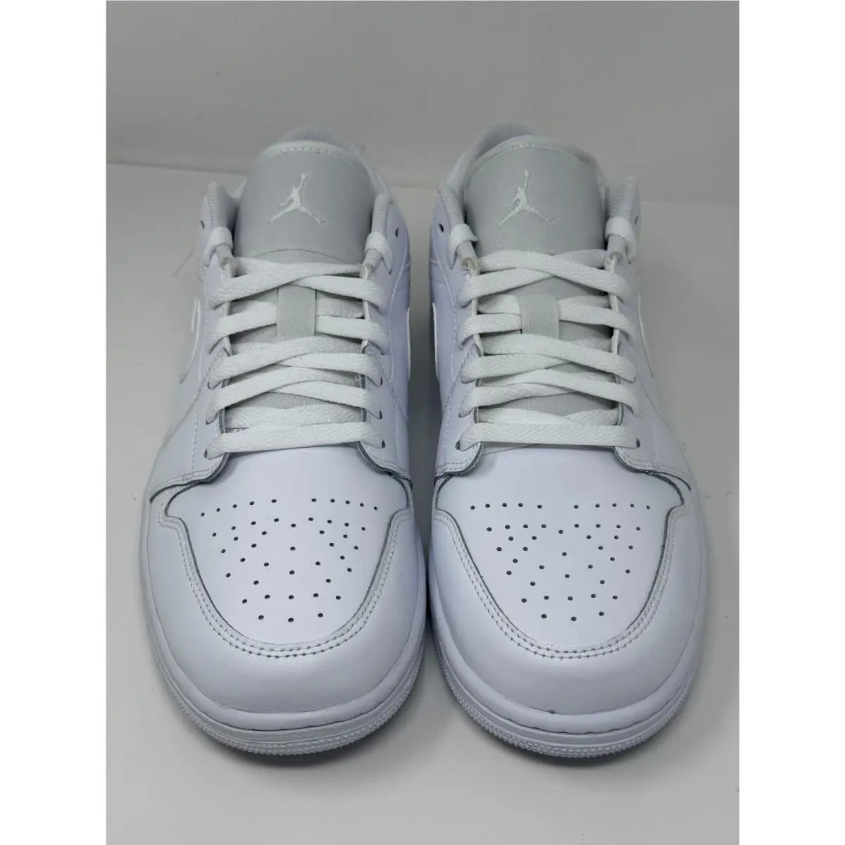 Nike shoes - Air Jordan 1 Mid - Air Mid - 554724 100 - White (UPC: 196149780870) 0