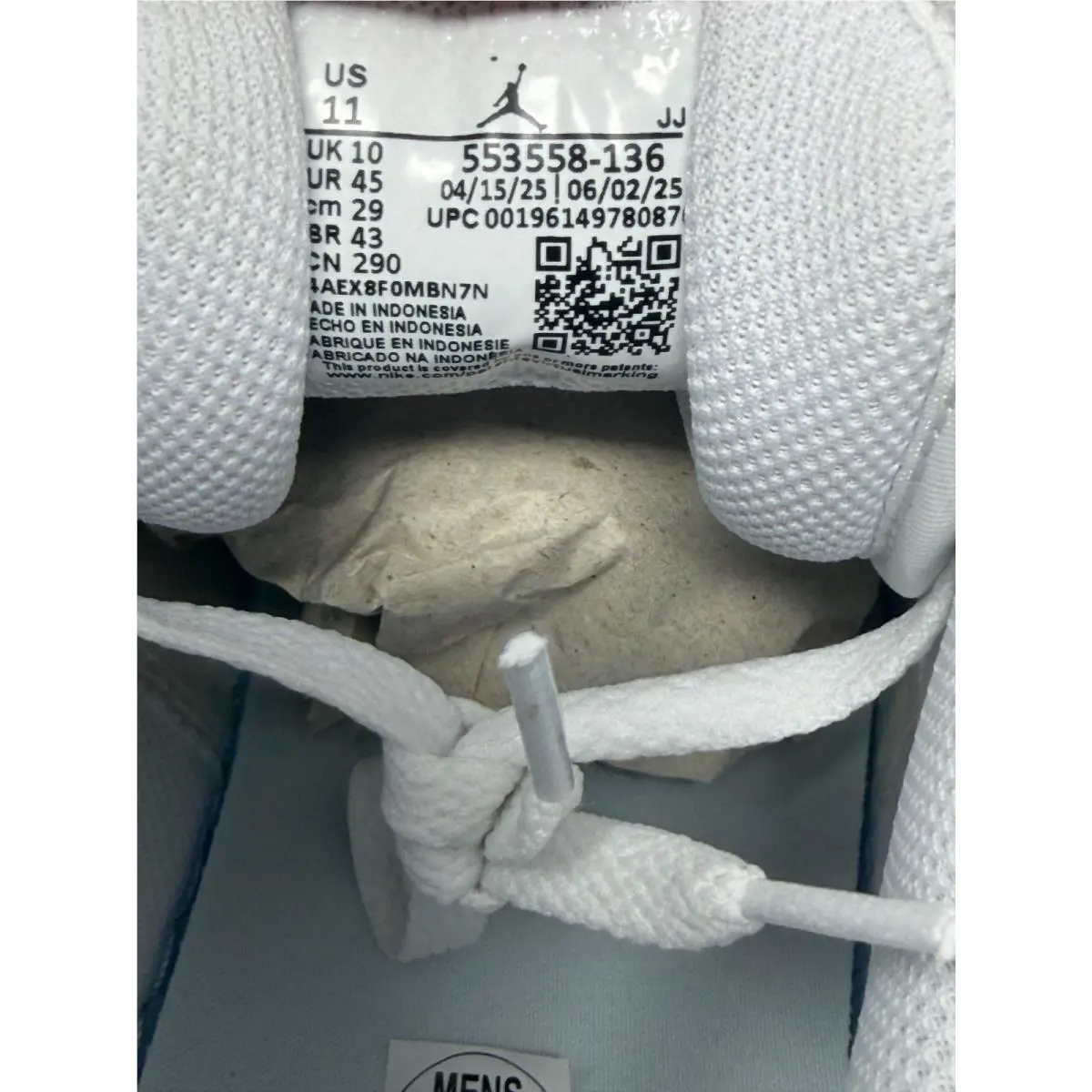 Nike shoes - Air Jordan 1 Mid - Air Mid - 554724 100 - White (UPC: 196149780870) 2