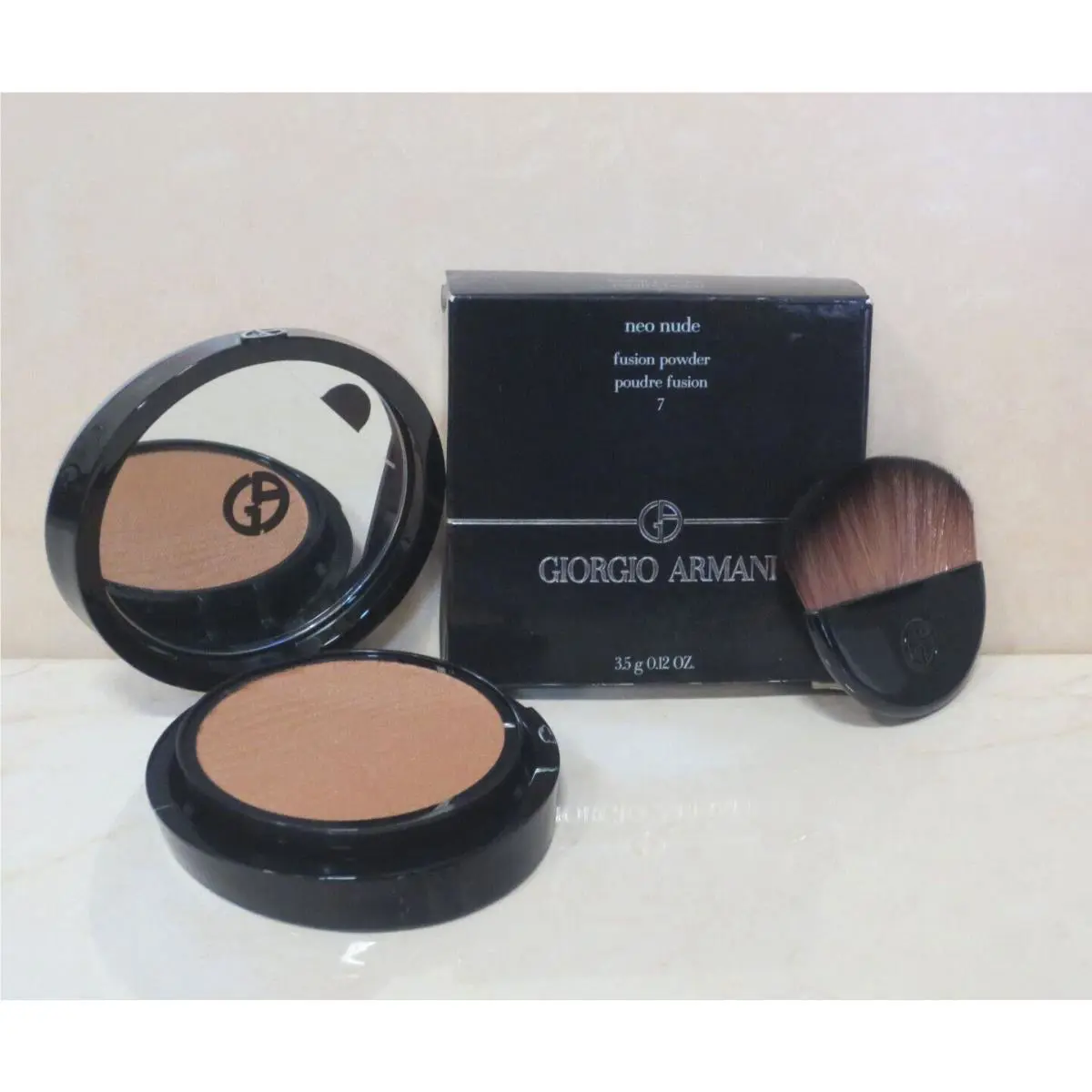 Giorgio Armani Neo Fusion Powder 7 0.12OZ Boxed