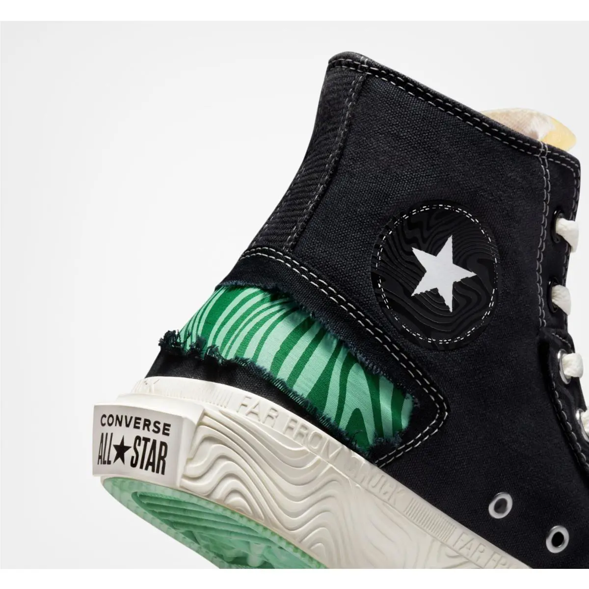 Converse shoes - White 12