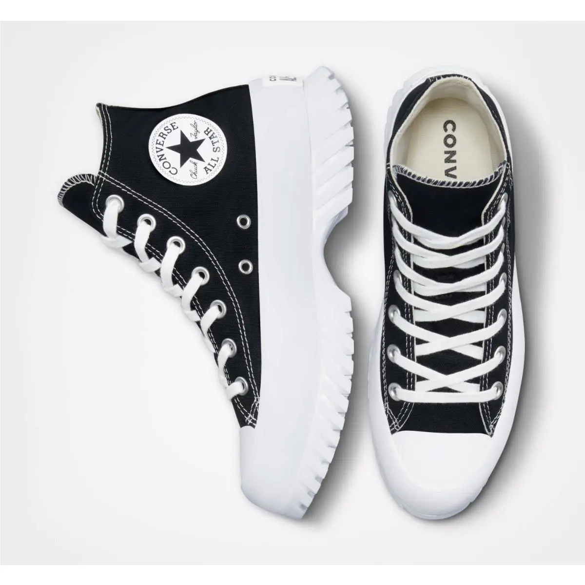 Converse shoes - Black/White 2