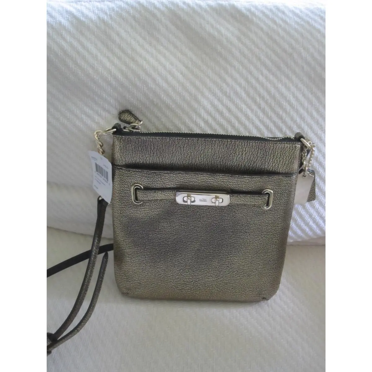 Coach Swagger Swingpack Metallic Light Gold Pebbled Leather Crossbody Bag