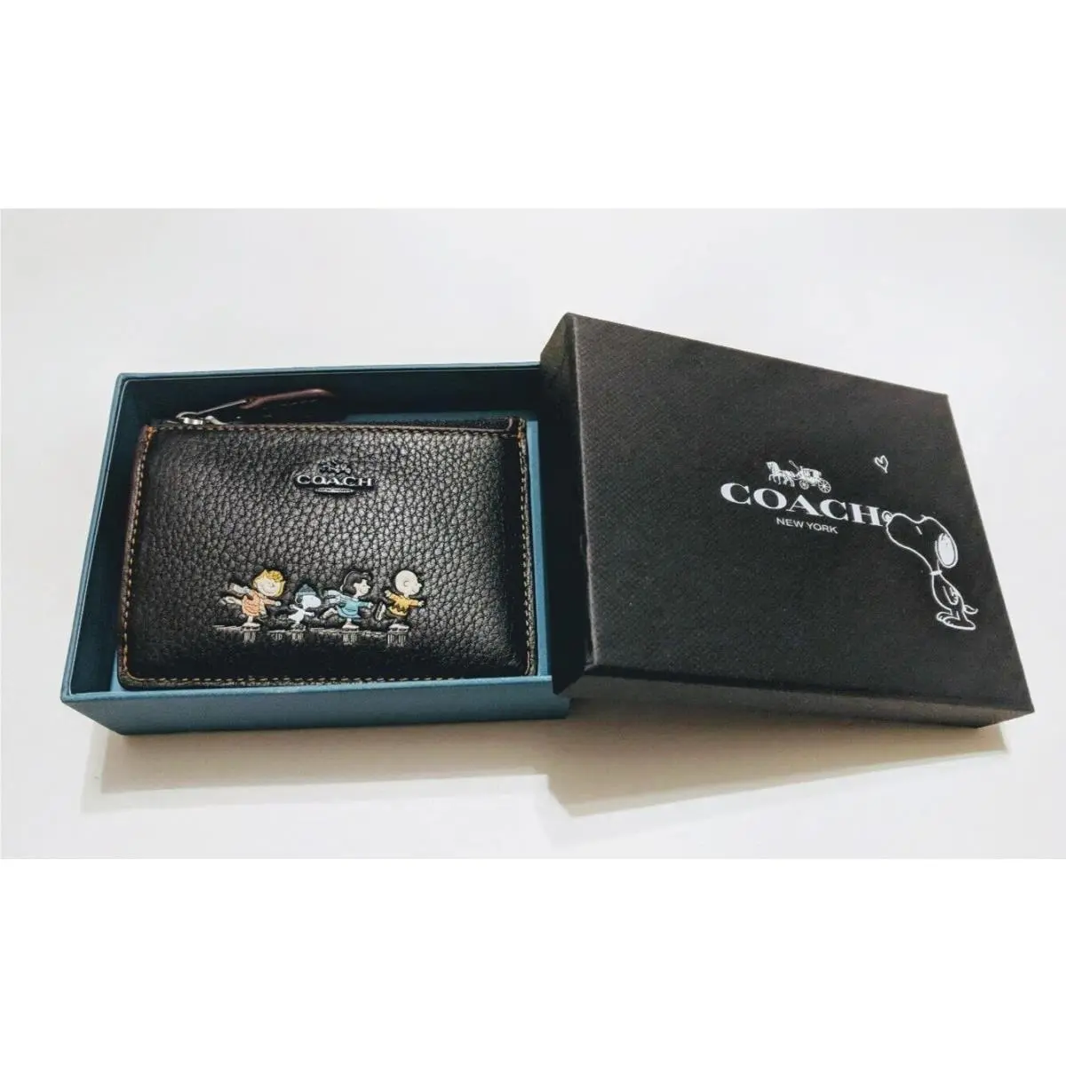 Nwt- Coach x Peanuts Snoopy Mini Skinny ID Case Leather Wallet Key Chain 16108B