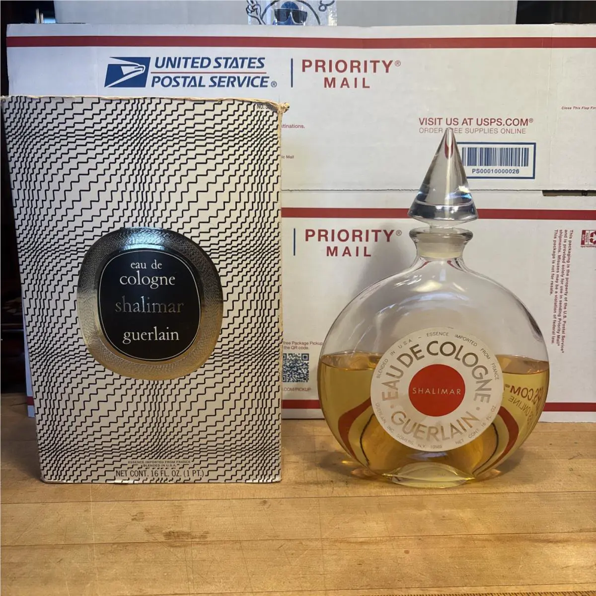 Guerlain Shalimar Xlarge 16oz Eau de Cologne Perfume Glassstopper 2/3 Full W Box