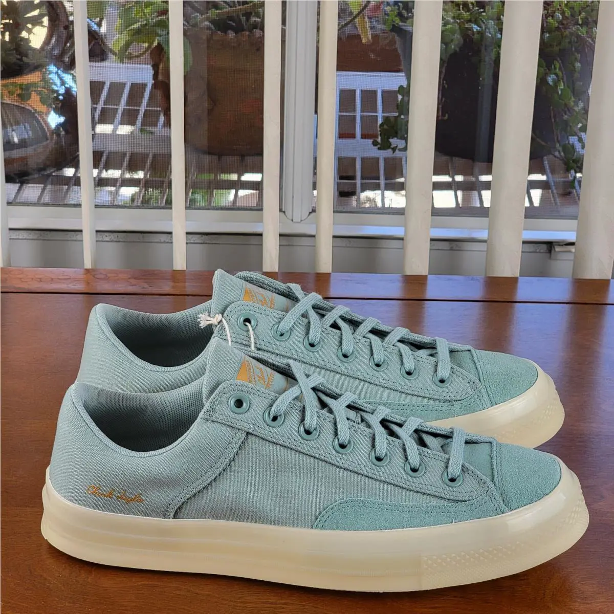 Converse shoes - Converse Chuck 70 Marquis Ox - A10368C - Mint Condition / Gold / Egret (UPC: 194435014685) 0
