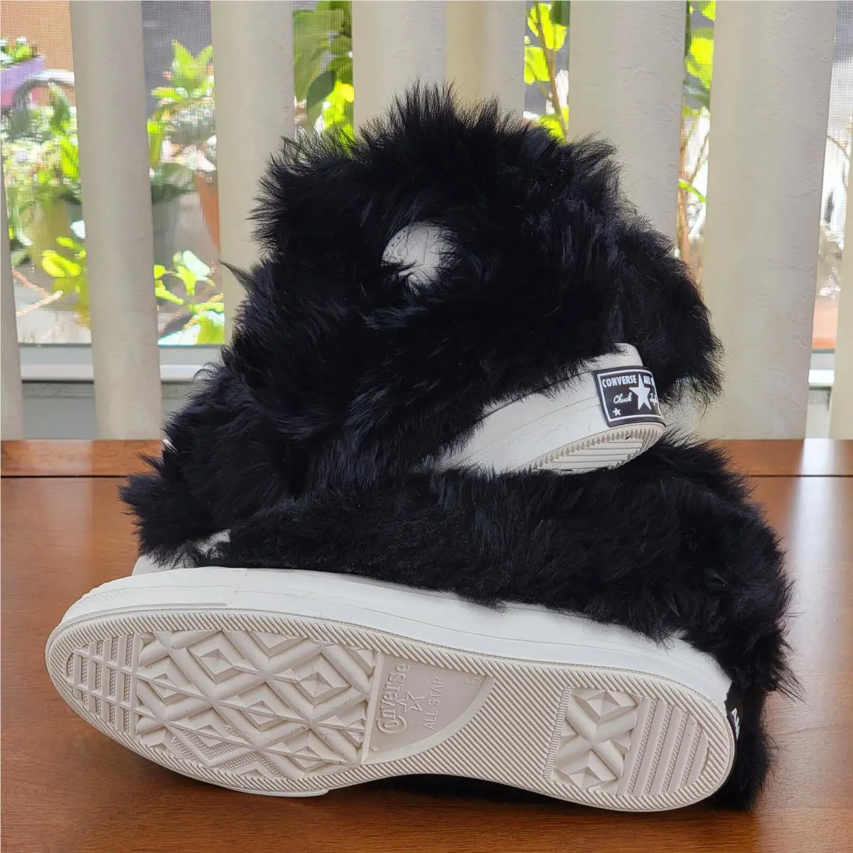 Converse shoes - Chuck 70 Fuzzy Hi - Chuck Fuzzy - 170586C - Black / Egret (UPC: 194432689435) 4