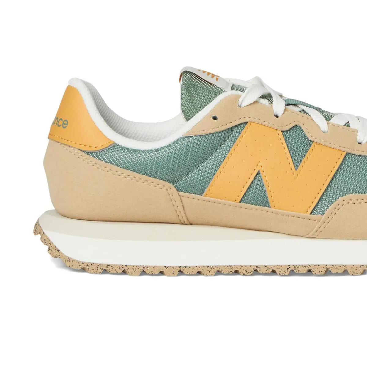 New Balance shoes - Dark Juniper/Dried Apricot 4