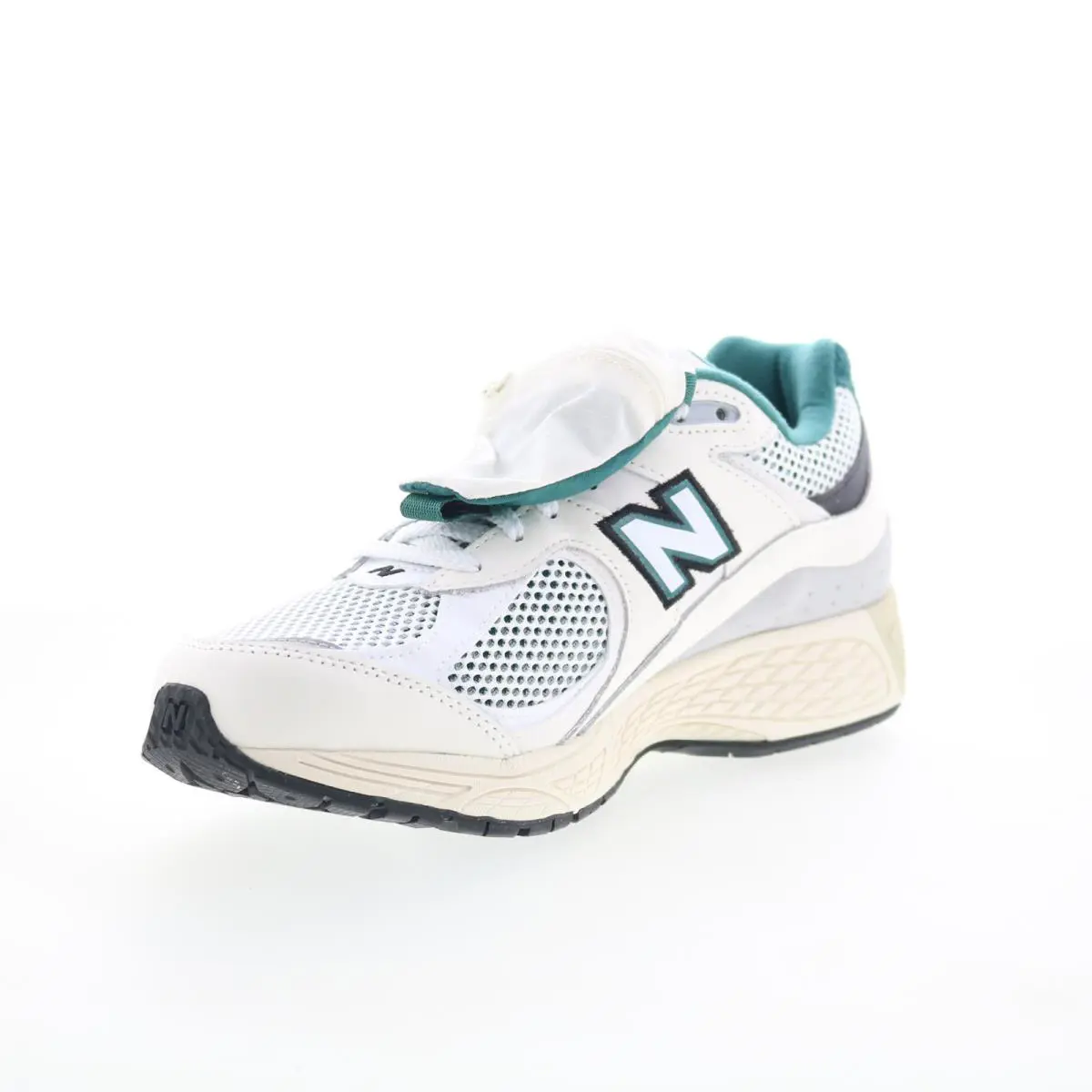 New Balance shoes - New Balance 2002R - M2002RVD - White 2