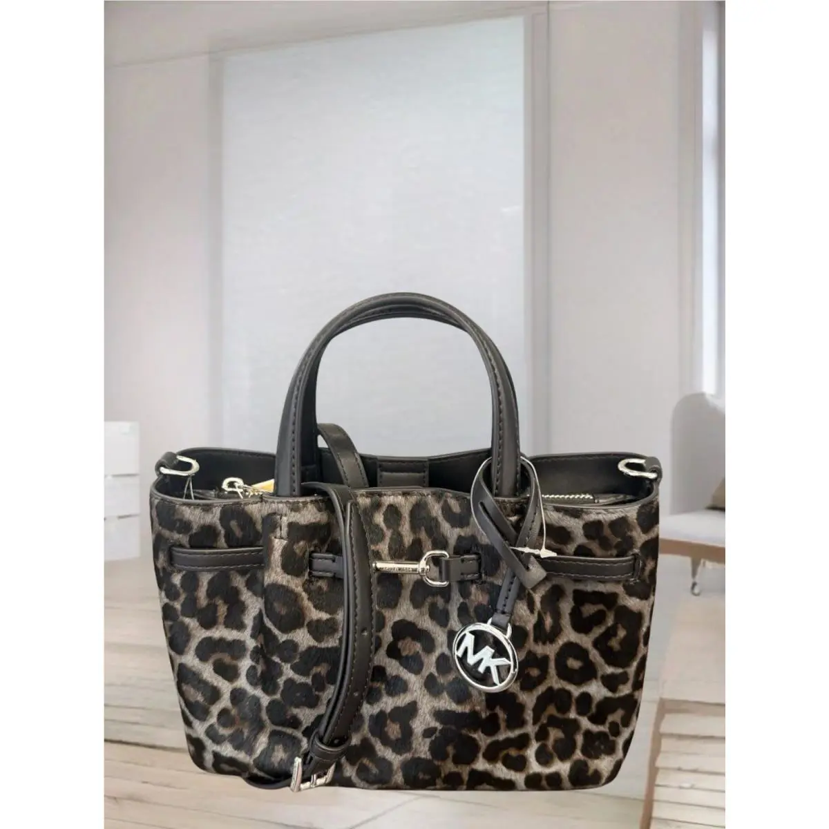 Michael Kors Carson Women’s Small Calfskin Leopard Print Satchel Handbag Black