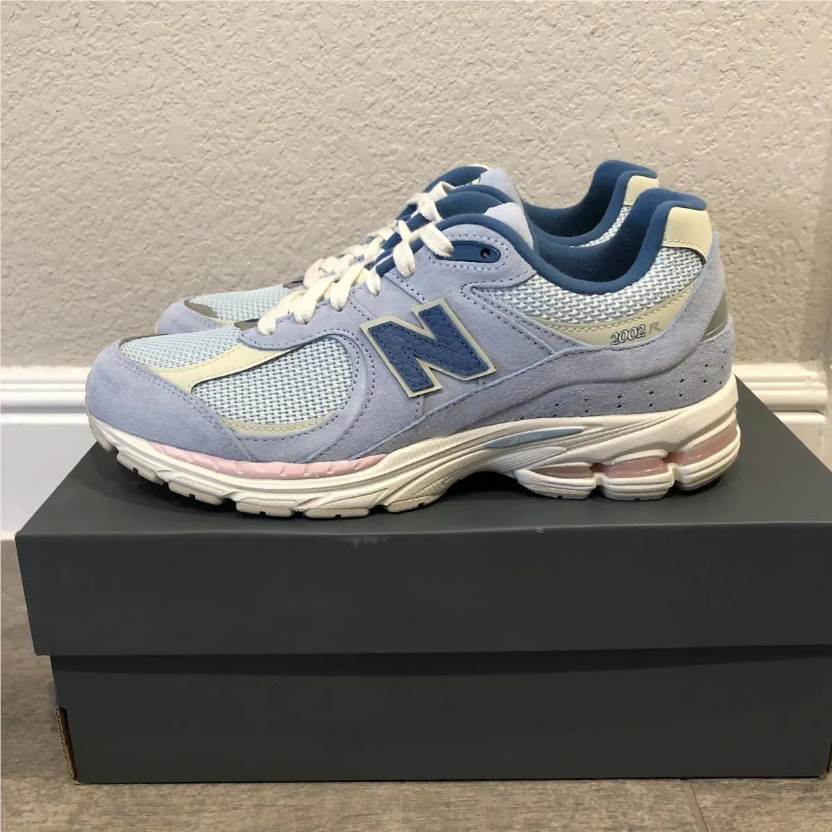 New Balance shoes - 2002R - U2002RFA - Pastel Blue/Green 1