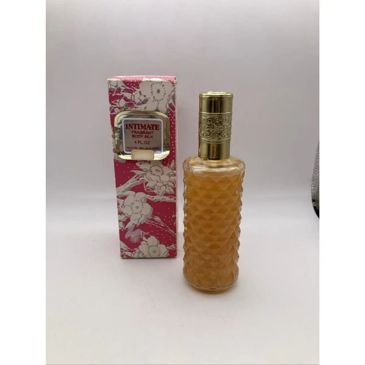 Vintage Revlon Intimate Fragrant Body Silk Splash Shimmer Old Stock 4oz Box