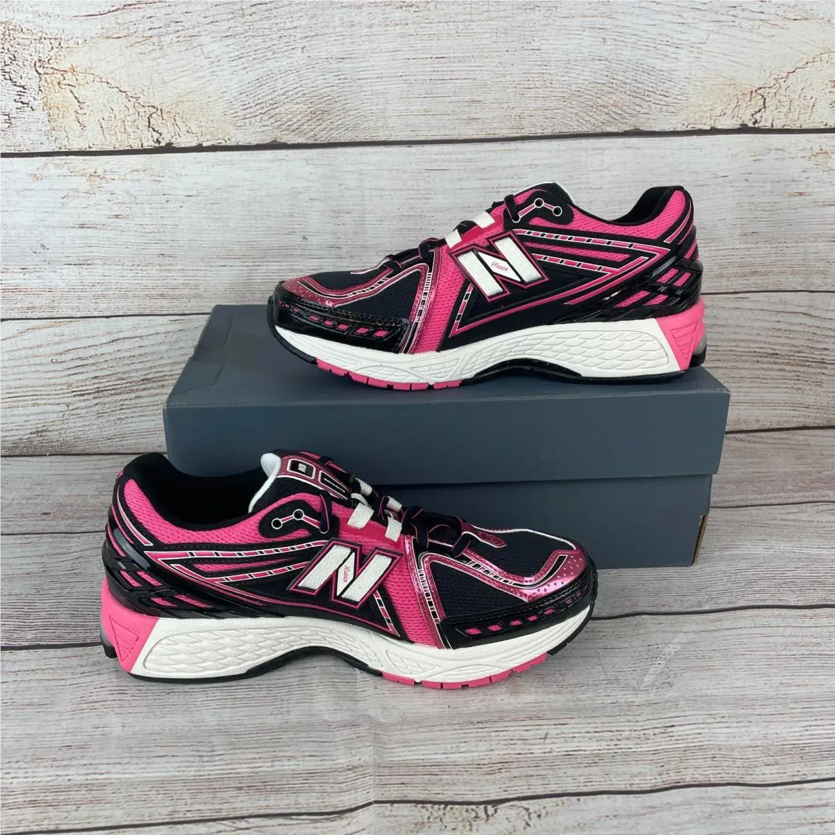 New Balance shoes - New Balance 1906R - Pink (UPC: 198689363094) 0