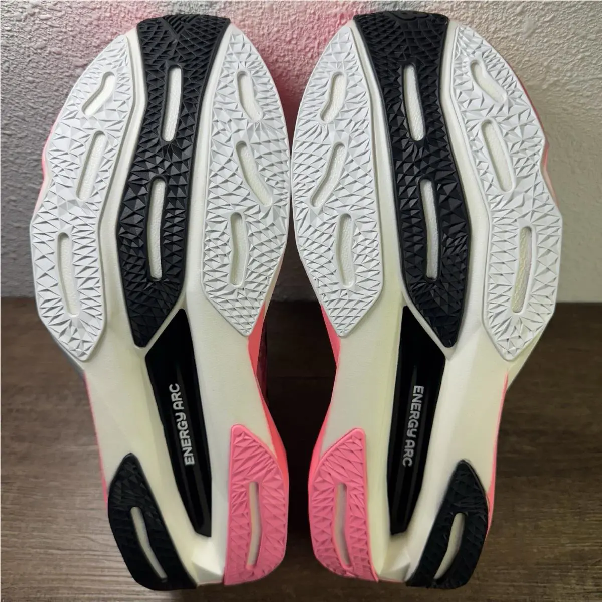 New Balance shoes - New Balance FuelCell SuperComp - FuelCell SuperComp - MRCELCP4 - Pink 7