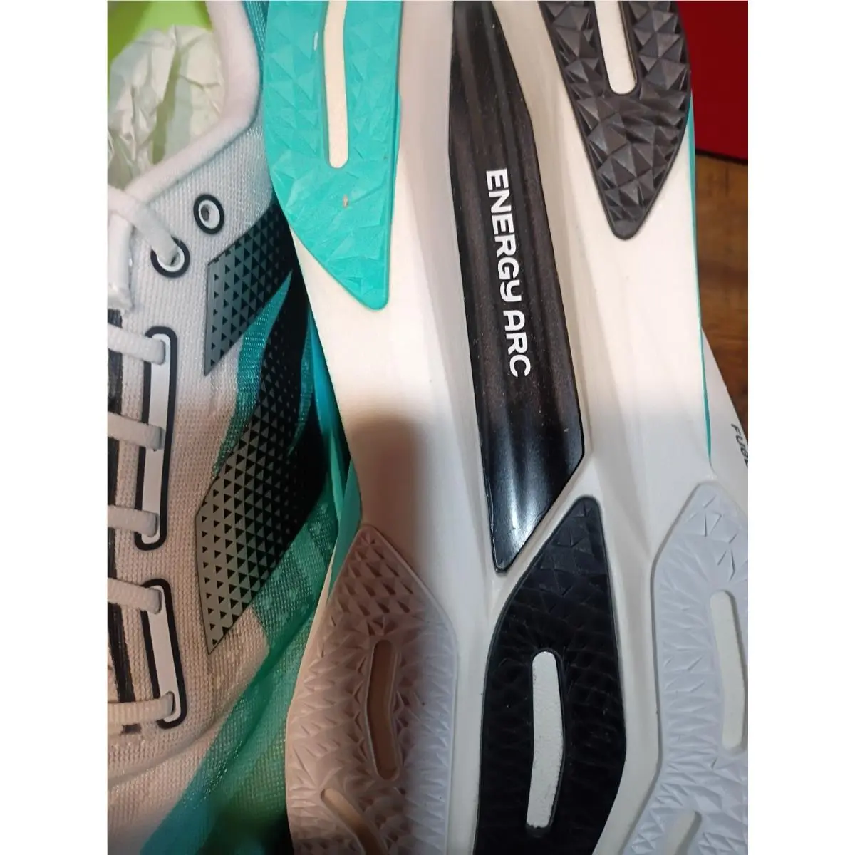 New Balance shoes - New Balance FuelCell SuperComp Elite v4 - MRCELCP4 - cyber jade 9