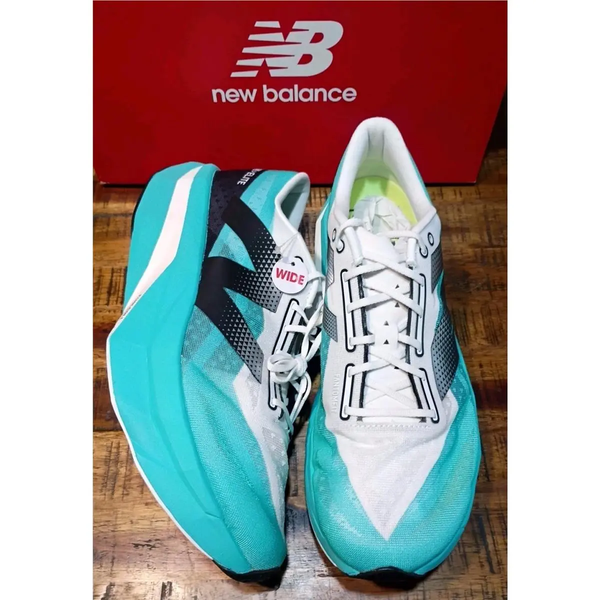 New Balance shoes - New Balance FuelCell SuperComp Elite v4 - MRCELCP4 - cyber jade 6