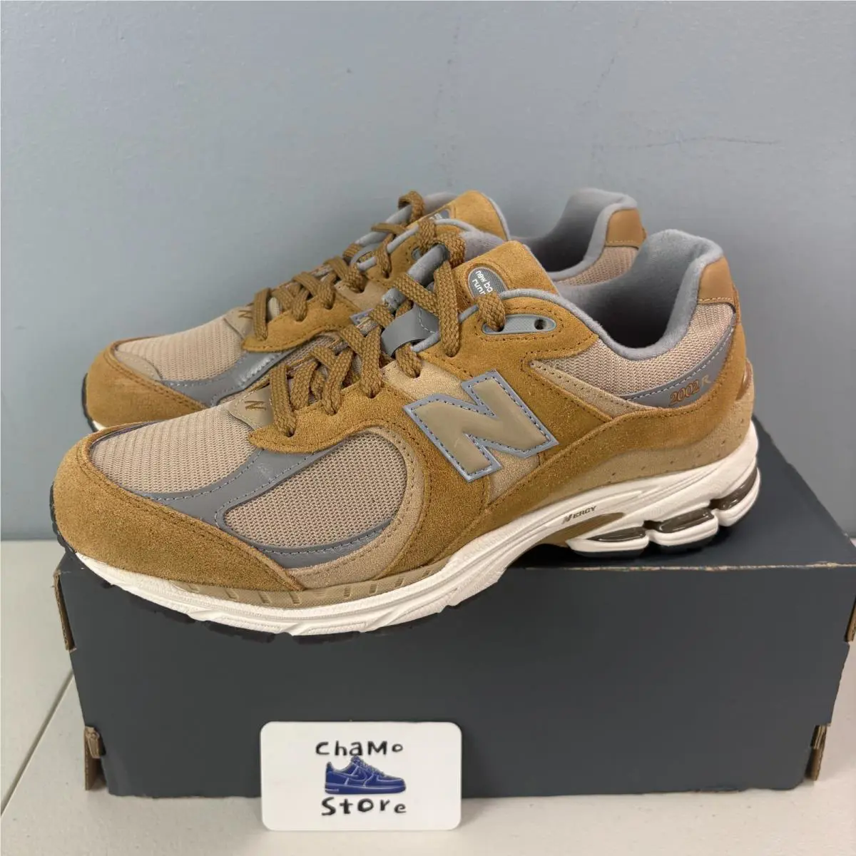 New Balance shoes - New Balance 2002 R - U2002RCE - Brown 1