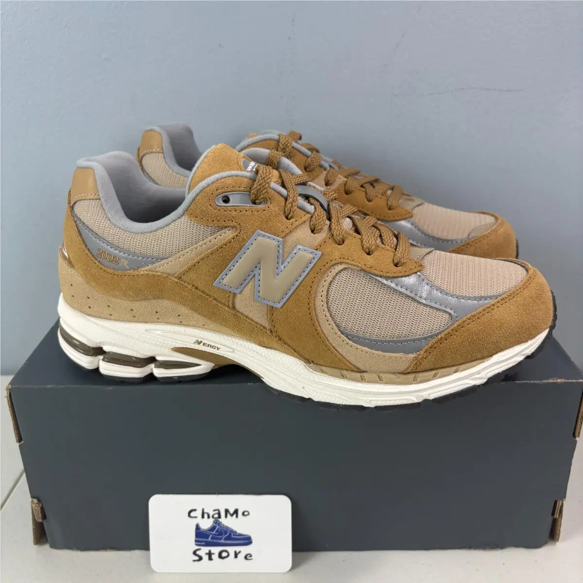 New Balance 2002R Casual Shoes Great Plains Incense Beige U2002RCE Men`s Sz 9