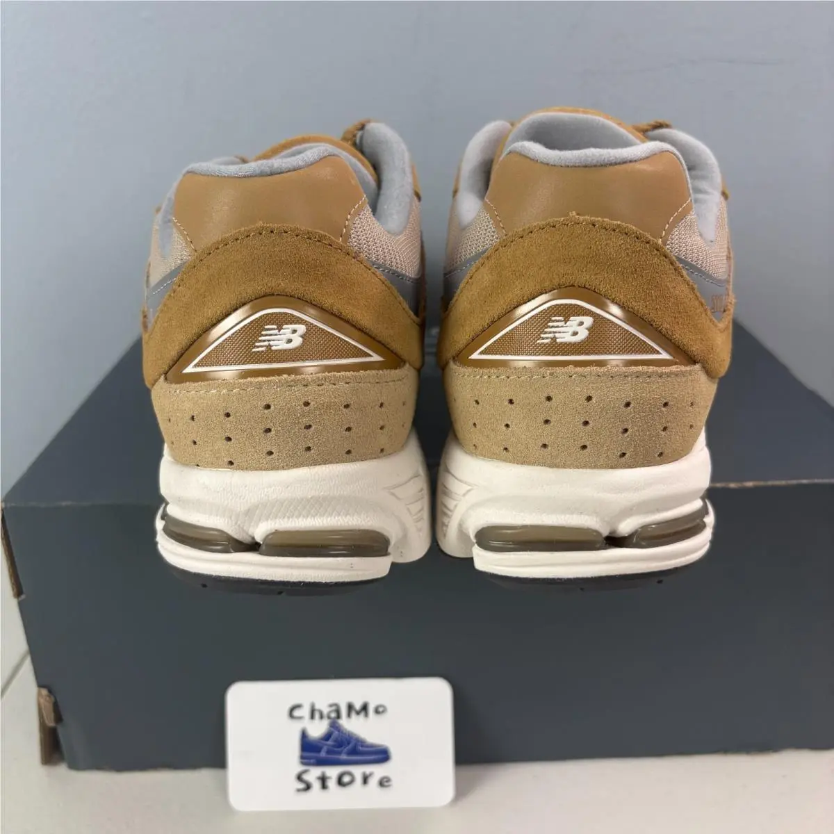 New Balance shoes - New Balance 2002R - U2002RCE - Beige 2