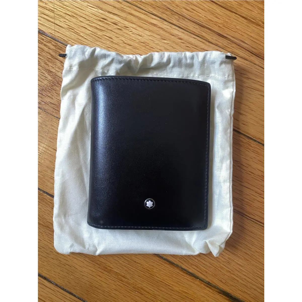 Montblanc Meisterstück Black Leather 6cc Compact Wallet