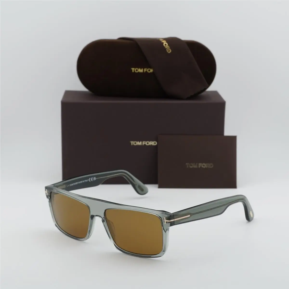FT0999 20E Shiny Transparent Grey/brown 58-16-145 Sunglasses by Tom Ford