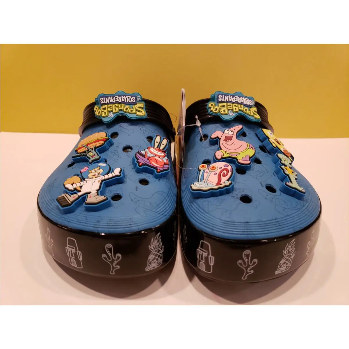 Crocs Limited Edition Spongebob Multi-off Court Clogs Men`s 9/Women`s 11