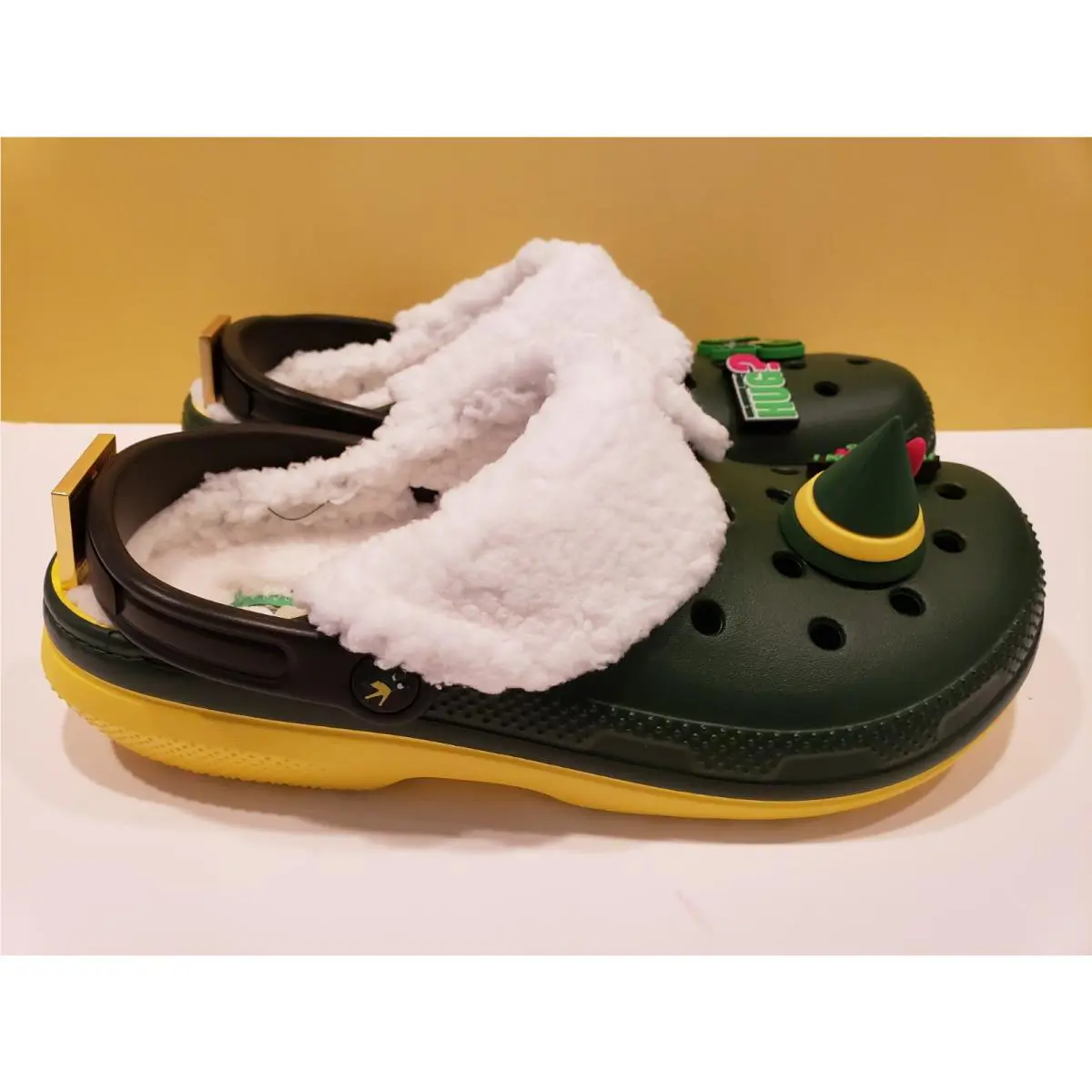 Crocs shoes - Green 2