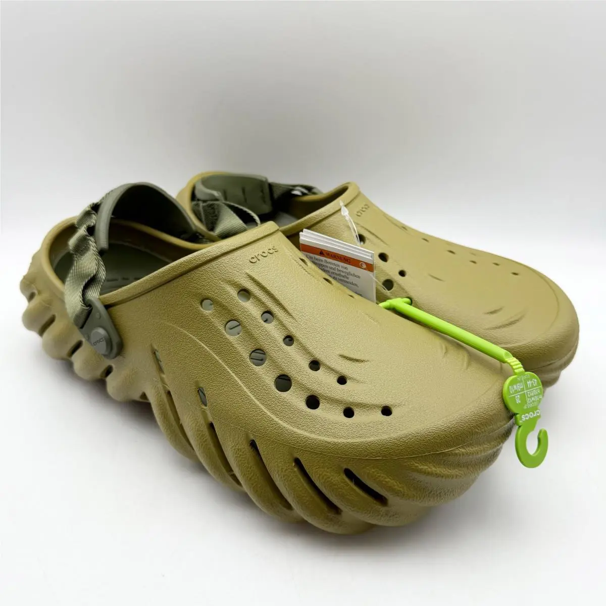 Crocs shoes - Green (UPC: 196265557998) 3