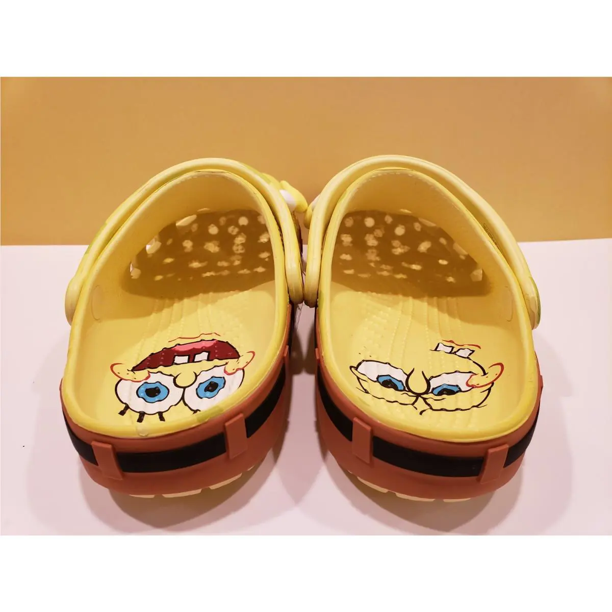 Crocs shoes - Crocs NBA Themed Knicks - NBA Themed Knicks - Yellow 1