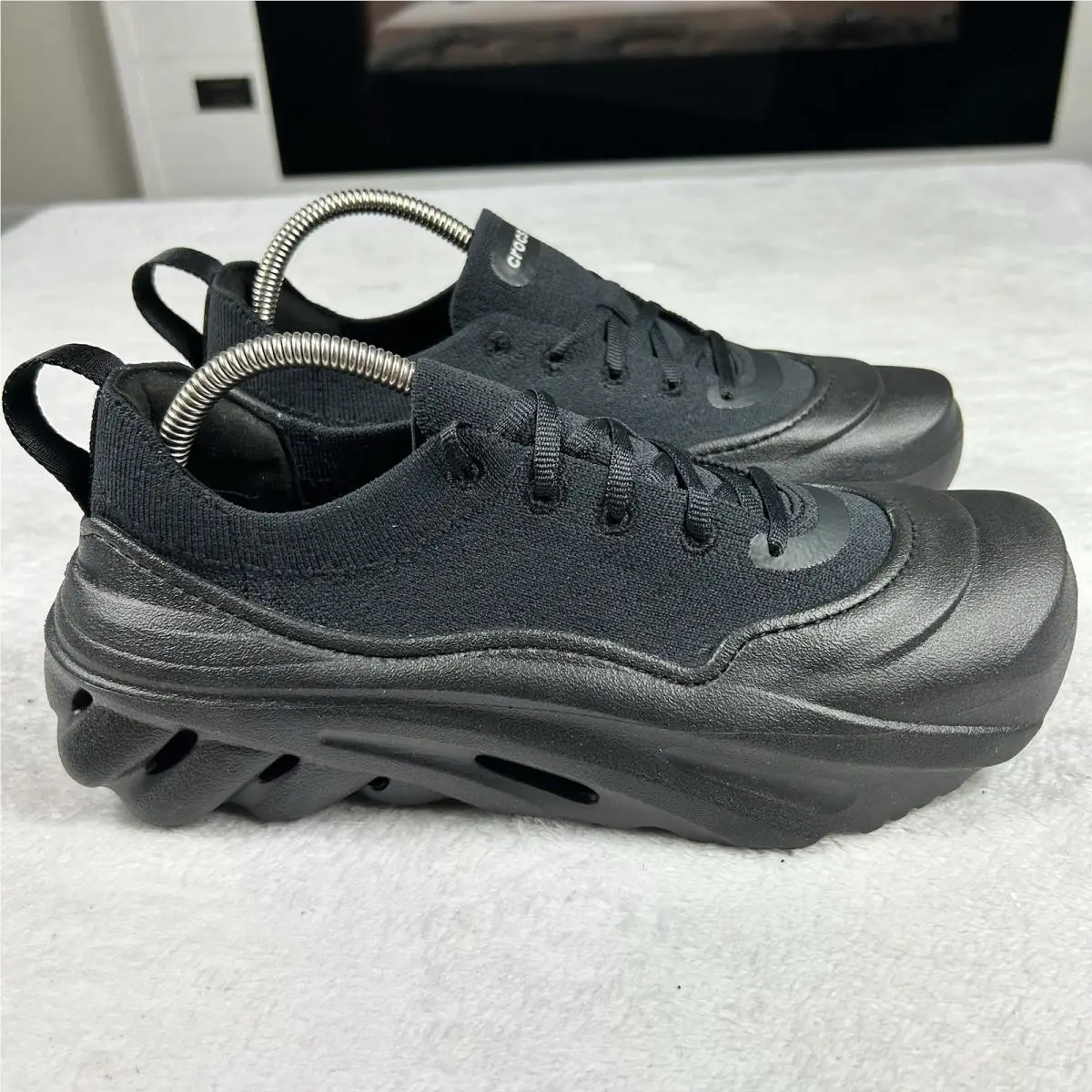 Crocs shoes - Crocs Echo Surge - Echo Surge - 210079-060-M7W9 - Black/Black (UPC: 0196265765102) 8