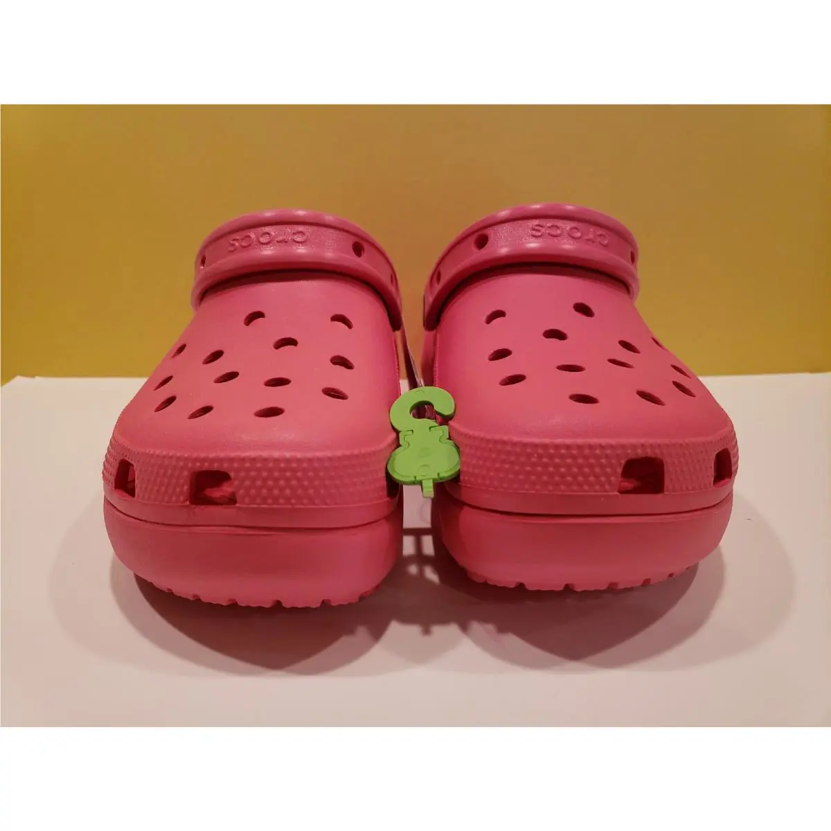 Crocs Iconic Comfort Classic Platform Hyper Pink Women`s 11