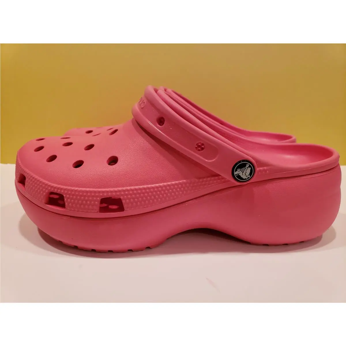 Crocs shoes - hyper pink 0