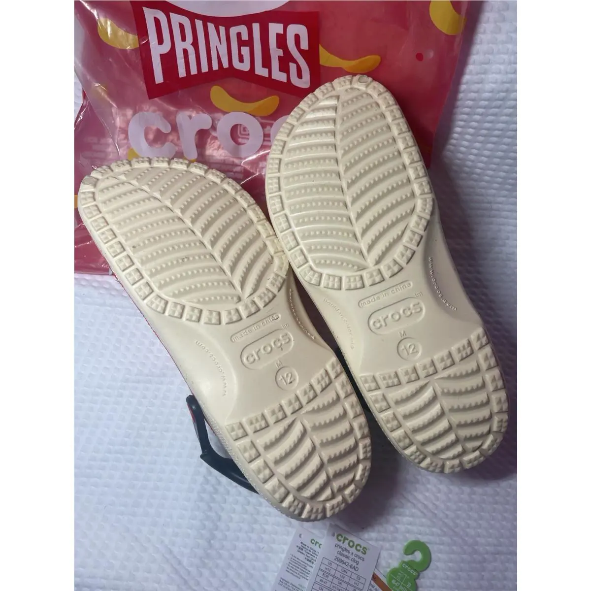 Crocs shoes - Pringles - Pringles - 209642-6AD - Red & Orange (UPC: 196265739646) 3