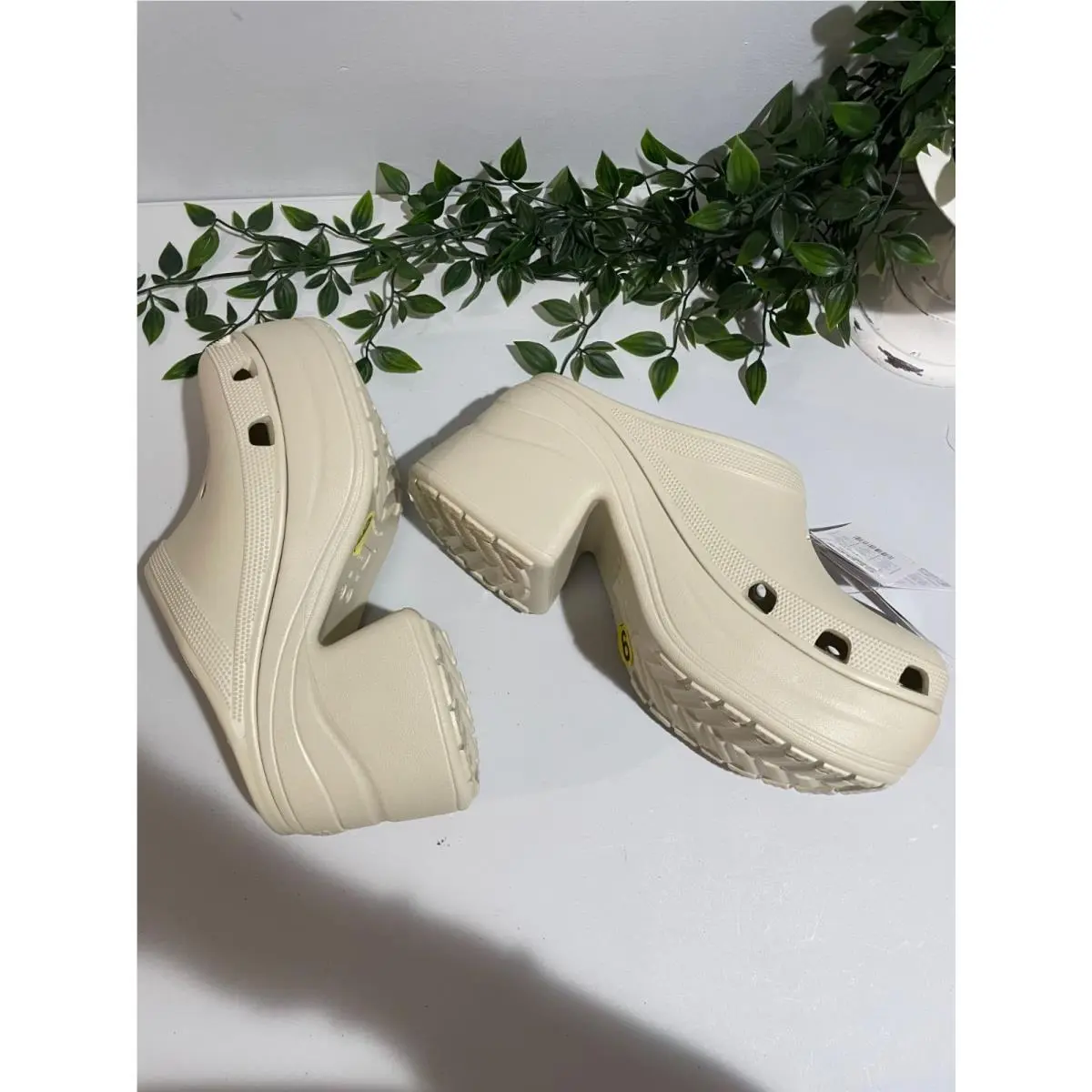 Crocs shoes - Crocs Siren - Siren - Beige 8